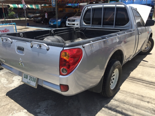 ขายรถพร้อมใช้งานมือเดียวพร้อมลุยรถปี2008