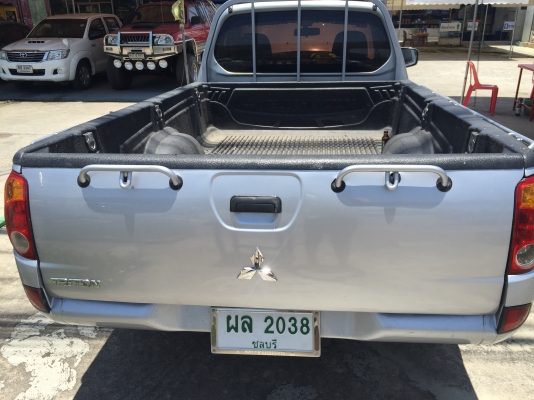 ขายรถพร้อมใช้งานมือเดียวพร้อมลุยรถปี2008