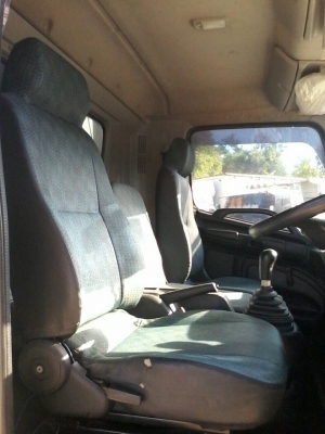 ขาย6ล้อHINO MEGA500ยูโร3ปี58 เครื่อง175 กระบะยาว6.50เมตร