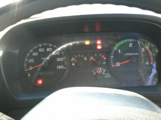 ขาย6ล้อHINO MEGA500ยูโร3ปี58 เครื่อง175 กระบะยาว6.50เมตร