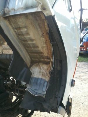 ขาย6ล้อHINO MEGA500ยูโร3ปี58 เครื่อง175 กระบะยาว6.50เมตร