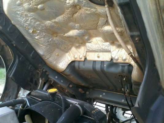 ขาย6ล้อHINO MEGA500ยูโร3ปี58 เครื่อง175 กระบะยาว6.50เมตร