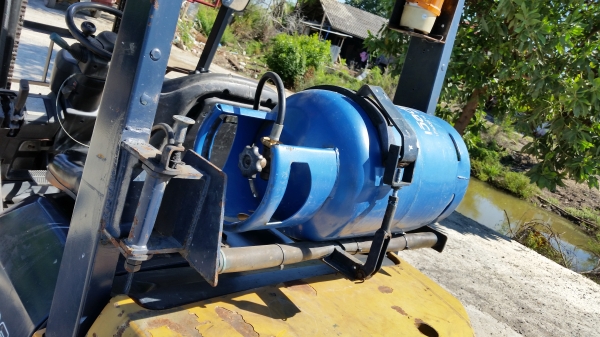 ขายด่วนรถยก TOYOTA 7FGยก2.5ตัน เสาสูง3.5เมตรรถนอกนำเข้ายังไม่เคยใช้งานในเมืองไทยเลย=รุ่นใหม่ขายถูกๆๆ ขายด่วนรถยก TOYOTA 7FGยก2.5ตัน เสาสูง3.5เมตรรถนอกนำเข้ายังไม่เคยใช้งานในเมืองไทยเลย=รุ่นใหม่ขายถูกๆๆ