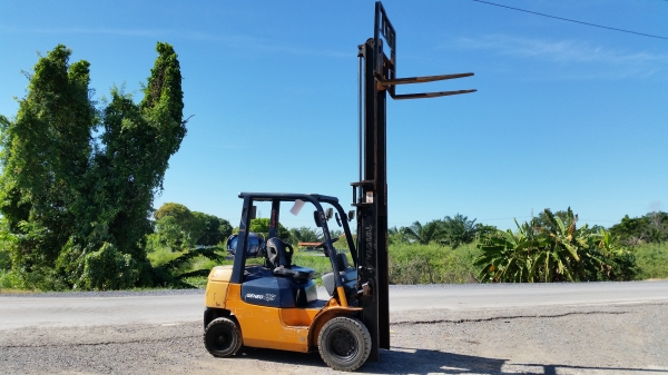 ขายด่วนรถยก TOYOTA 7FGยก2.5ตัน เสาสูง3.5เมตรรถนอกนำเข้ายังไม่เคยใช้งานในเมืองไทยเลย=รุ่นใหม่ขายถูกๆๆ ขายด่วนรถยก TOYOTA 7FGยก2.5ตัน เสาสูง3.5เมตรรถนอกนำเข้ายังไม่เคยใช้งานในเมืองไทยเลย=รุ่นใหม่ขายถูกๆๆ