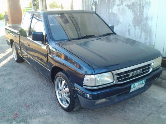 อีซูซุตอนครึ่ง