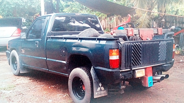 รถยกกระบะ