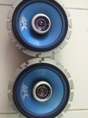 ลำโพง Kemwood KFC-U1691 6.5นิ้ว 2ทาง 120W โคลงหล่อ กรวยโพลี เสียงกลาง แหลมชัด เบสแน่น สภาพสวย มือ2 ญี่ปุ่น