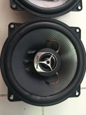 ลำโพง Alpine 6231S 6.5นิ้ว 2ทาง 90W กรวตเคฟล่า เสียงกลาง แหลมชัด เบสแน่น สภาพสวย มือ2 ญี่ปุ่น