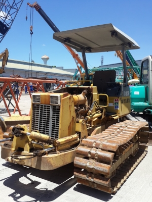 รถดันดิน Komutsu D20P-7 #75050 มีใบมีด เก่าญี่ปุ่น สภาพพร้อมใช้งาน สนใจติดต่อ ใหม่ 061-4194022 รถดันดิน Komutsu D20P-7 #75050 มีใบมีด เก่าญี่ปุ่น สภาพพร้อมใช้งาน สนใจติดต่อ ใหม่ 061-4194022