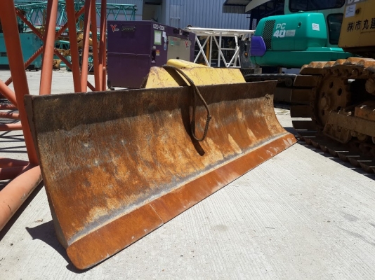 รถดันดิน Komutsu D20P-7 #75050 มีใบมีด เก่าญี่ปุ่น สภาพพร้อมใช้งาน สนใจติดต่อ ใหม่ 061-4194022 รถดันดิน Komutsu D20P-7 #75050 มีใบมีด เก่าญี่ปุ่น สภาพพร้อมใช้งาน สนใจติดต่อ ใหม่ 061-4194022