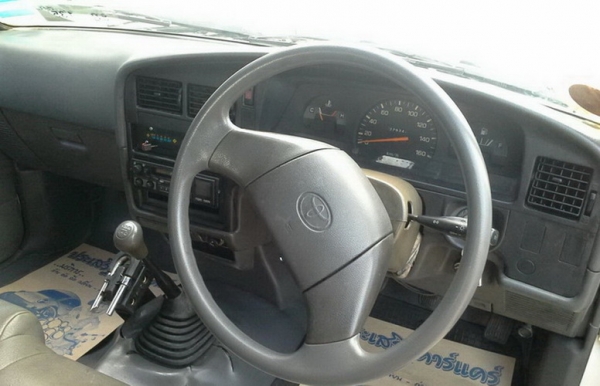 TOYOTA กระบะไมตี้ ปี97 เพาเวอร์โรงงาน TOYOTA กระบะไมตี้ ปี97 เพาเวอร์โรงงาน