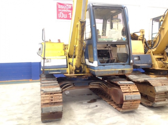 รถขุด Kobelco SK60 # LE11083 สต็อกเรา จากญี่ปุ่น สนใจโทร. 080-6565422 (หนิง)