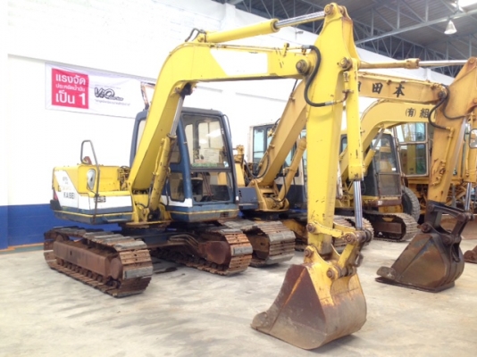 รถขุด Kobelco SK60 # LE11083 สต็อกเรา จากญี่ปุ่น สนใจโทร. 080-6565422 (หนิง)
