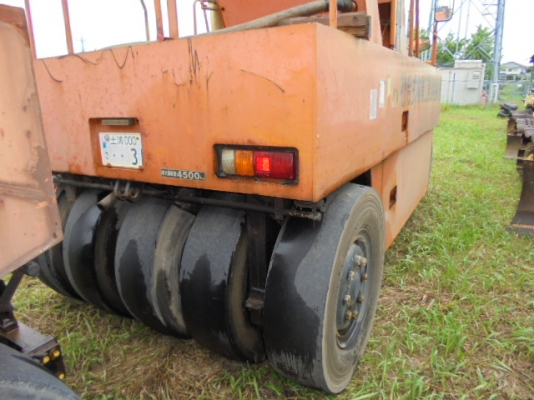 ขายรถบดล้อยาง SAKAI TS200 สภาพพร้อมใช้นำเข้าจากประเทศญี่ปุ่น ติดต่อ อำพล 090-9694506, 080-3031241 ขายรถบดล้อยาง SAKAI TS200 สภาพพร้อมใช้นำเข้าจากประเทศญี่ปุ่น ติดต่อ อำพล 090-9694506, 080-3031241