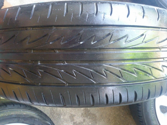 ล้อ mazda ขอบ 17 5รู 114 พร้อมยาง 205 50 17 bridgestone ปี 13 ชุดล่ะ 8500