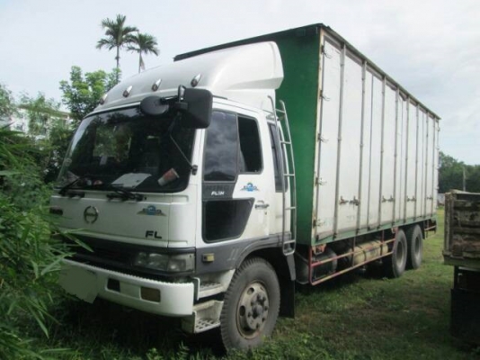 //// ขายครับขาย //// 10 ล้อ Hino 195 แรงม้า ปี 38,39 ตู้แห้ง 10 บาน ยาว 7.20 ม.  ร