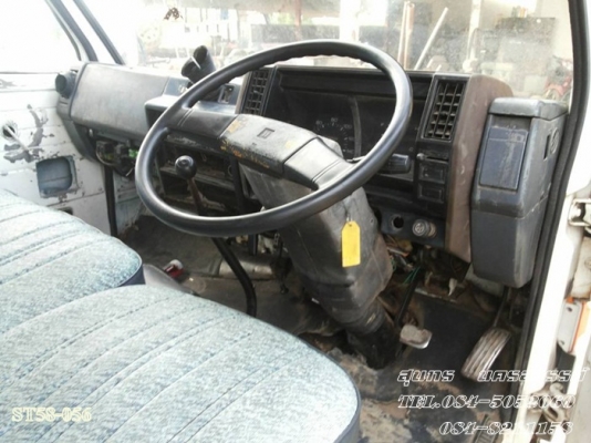 ขายด่วน รถบรรทุก 6 ล้อ ISUZU NKR 110 แรง  ตู้แห้ง  พร้อมใช้งาน ราคาสุดคุ้ม