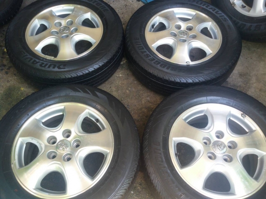 ล้อ toyota ขอบ 16 5รู 114 พร้อมยาง ชุดล่ะ 5500