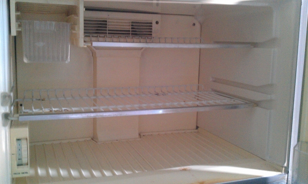 ขายตู้เย็นของเวิร์ลพูล2ประตูถูก