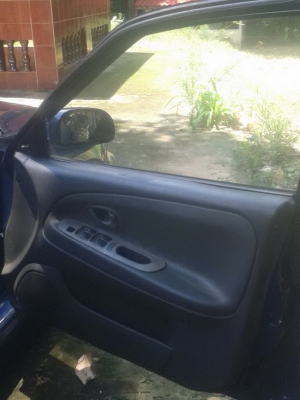 MITSUBISHI LANCER ท้ายเบนซ์ ปี01 ขาย 45000.-