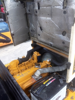 -:-*&bull;*ข า ย ร ถ ย ก นำ เ ข้ า*&bull;*-:-KOMATSU FD25-10 เครื่องดีเซล เสาสูง3เมตร เกียร์ธรรมดา สนใจติดต่อ083-062-0223/098-329-9549(ปอนด์)