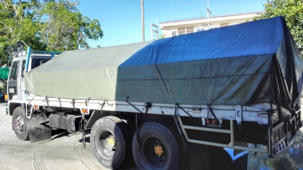 สิบล้อมือสองเพลาเดียว,Isuzu Rocky 195 เดิมๆ ห้างแท้,ปี 42 ,คัสซีสวย,ยางเต็ม,ทีฟฟี้,พาวเวอร์