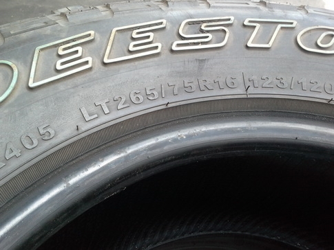 Deestone MT 265/75/16 ปี12 สภาพสวยๆ 1ชุด