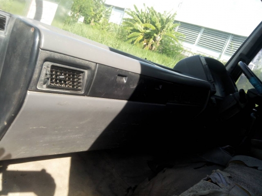 ขายด่วนรถ6ล้อFC4jเครือง145แรงม้าปี42รถหัวบางเดิมครั้ชซีสวย