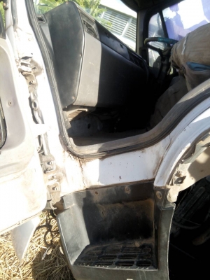 ขายด่วนรถ6ล้อFC4jเครือง145แรงม้าปี42รถหัวบางเดิมครั้ชซีสวย