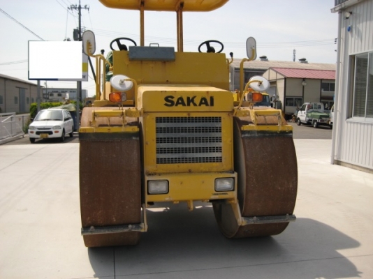 ขายรถบด SAKAI R2S สภาพสวยพร้อมใช้งาน ติดต่อ อำพล 090-9694506, 080-3031241 ขายรถบด SAKAI R2S สภาพสวยพร้อมใช้งาน ติดต่อ อำพล 090-9694506, 080-3031241