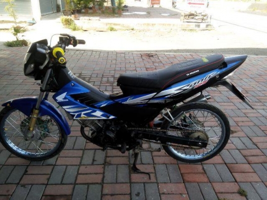 โซนิค125ตัวใหม่ปี48รถบ้านเครื่องดีรถเดิมๆเอกสารครบ