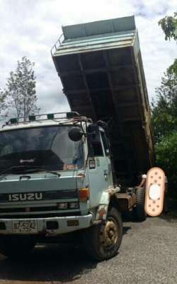 สิบล้อ อีซูซุ ร็อค195นางฟ้า ปี39 ดั้มสามมิตร 2เพาสโลส สภาพดีพร้อมใช้งาน ทะเบียนพร้อมโอน ราคา790,000บ ต่อรองได้