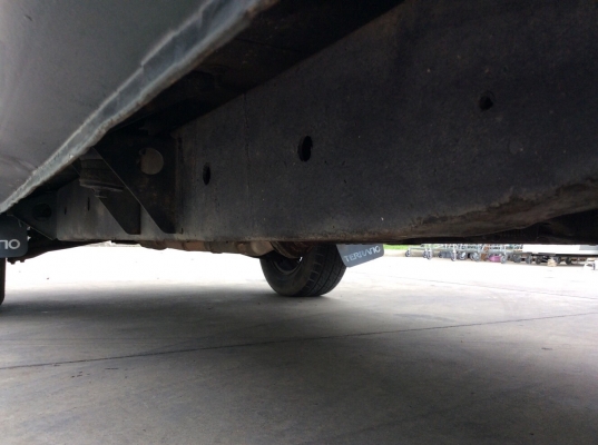 ขายรถนิสสัน บิ๊กเอ็มแวน ปี90 เครื่องดีเซล TD25 เกียร์ธรรมดา เพาเวอร์ ภายในสวยเดิมๆสะอาด แอร์เย็น ตัวถังสวยสีเงาสวย ลอนกระบะหลังสวย คัสซีสวยไม่มีผุ ห้องเครื่องเดิม เครื่องแน่น ช่วล่างดี ยางดี รถขับดีครับ ใช้งานได้เลยครับ ขายถูก ขายรถนิสสัน บิ๊กเอ็มแวน ปี90 เครื่องดีเซล TD25 เกียร์ธรรมดา เพาเวอร์ ภายในสวยเดิมๆสะอาด แอร์เย็น ตัวถังสวยสีเงาสวย ลอนกระบะหลังสวย คัสซีสวยไม่มีผุ ห้องเครื่องเดิม เครื่องแน่น ช่วล่างดี ยางดี รถขับดีครับ ใช้งานได้เลยครับ ขายถูก