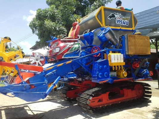 รถเกี่ยว ไทยเส็ง เดี่ยวทรนง  12HT โซ่ D2  48 ข้อ  ราคา  750,000  บาท