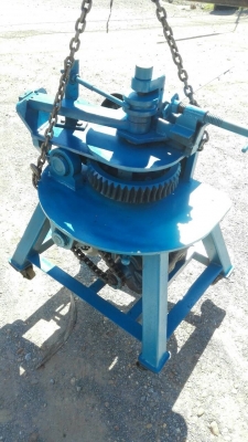 ====== Sold Out!! ====== ดัดท่อไอเสีย 1-3 นิ้ว มอเตอร์ 5 HP. ไฟ 380 V. อุปกรณ์ ลูกดัด 11 ลูก สวยสด!! โทร 089-2499-123 นครปฐม