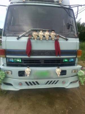 รถอีซูซุ 10 ล้อดั้ม FXZ  240 แรงม้า. ปี 36   สนใจติดต่อ  081 - 6079515