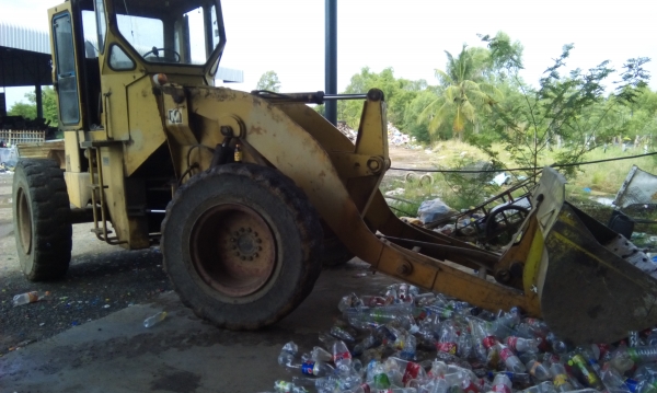 ขายแขนต่อรถตัก