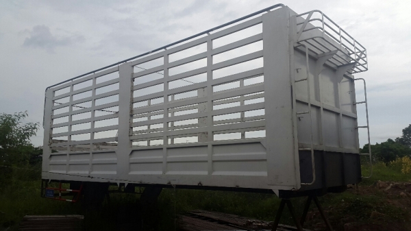 ขายกระบะคอกหกล้อใหญ่ ยาว 7.50 เมตร เพิ่งใช้งานไปปีกว่า โทร. 0823585392