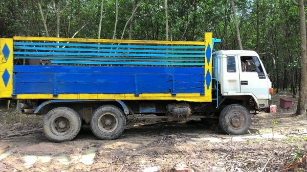 ขายรถจดประกอบครับ ISUZU 610000 บาทเครื่องEM100