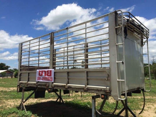 ขาย กระบะ 6 ล้อ  5.50 m.    ราคา 48,000 ฿.