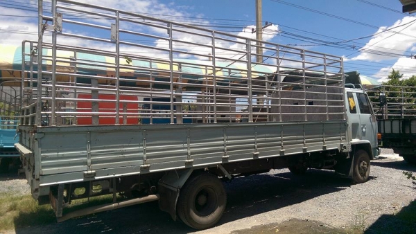 ร๊อกกี้ 175 แรง ยาว 6.10 ยาง 8.25 คัสซีสวย พาเวอร์จิฟฟี่ ยาวสวย 6เส้นพร้อมใช้งานครับ