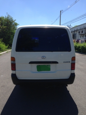 **** ขายรถตู้ ปี2000 สีเดิมๆเบาๆเครื่องดี ****