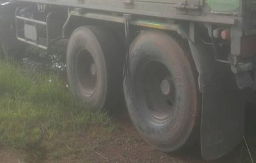 **420,000 บ.ต่อรอง /// ลูกพ่วง3คานเกษตร 7.20ม. ล่อง/ไม่ดั้ม อู่ สหกิจฯ **ขาย ลูกพ่วง ล่อง/ไม่ดั้ม 3คานกระบะเหล็กคอกเกษตร สหกิจฯ สภาพพร้อมใช้งาน ราคาเบาๆ ลูกพ่วง สหกิจฯ แบบรุ่น SHK-303 FD-720 ปี2549/06 3คานแท้ ยาว7.20ม. ช่วงล่างเดิม แน่น คัสซีดี สวย ไม่ปะ