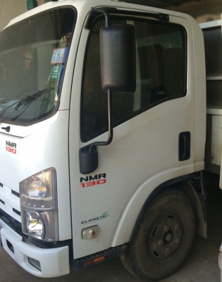 ขาย 665,000บ  อีซูซุ NMR130ปี54 ช่วงยาว4.30ม สภาพดีสวยกริบบางเดิมจากห้าง พร้อมใช้งาน ทะเบียนพร้อมโอน ราคา 665,000บ ต่อรองไต้