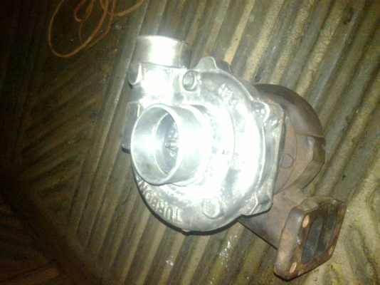 ขายด่วนเทอร์โบกับเพาราวลิ้น 6D31,6D95L