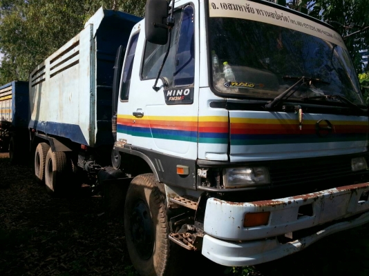 สิบล้อพ่วง HiNO FM3M 240 รถห้างปี39 แม่ลูกดั้ม 2เพา สภาพดีใช้งานประจำ รถใช้งานได้เลย ทะเบียนพร้อมโอน ราคา 950,000บ แม่ลูก ครับ