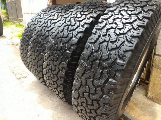 ขายยาง BF ALL 235 x 85 x 16 เฉพาะยางอย่างเดียว ขายยาง BF ALL 235 x 85 x 16 เฉพาะยางอย่างเดียว