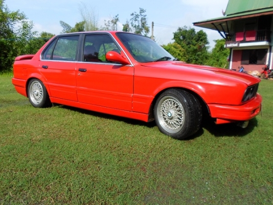 BMW e30 Classic car