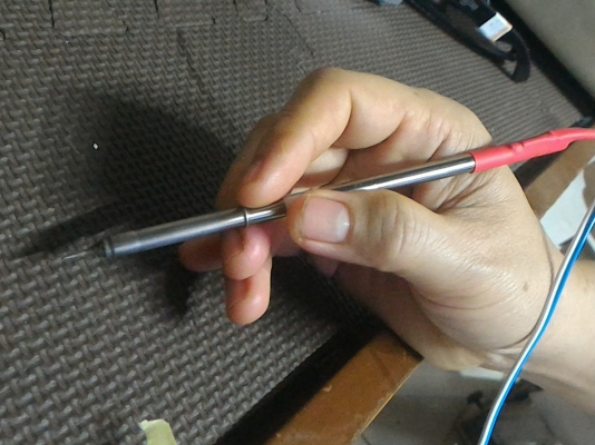 หัวแร้ง DC-AC คุณภาพใช้ไฟ แรงดันต่ำจึงไม่มีไฟรั่ว  ยี่ห้อ hakko ของญีปุ่น เหมาะเอาติดรถ-บ้านไว้