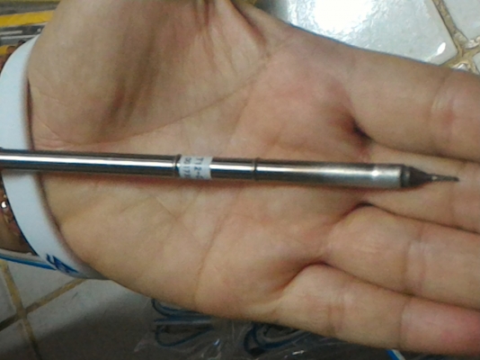 หัวแร้ง DC-AC คุณภาพใช้ไฟ แรงดันต่ำจึงไม่มีไฟรั่ว  ยี่ห้อ hakko ของญีปุ่น เหมาะเอาติดรถ-บ้านไว้